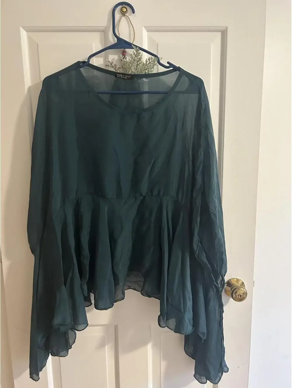 Italian 100% Silk Ruffle Drape Blouse One Size - Picture 1 of 3